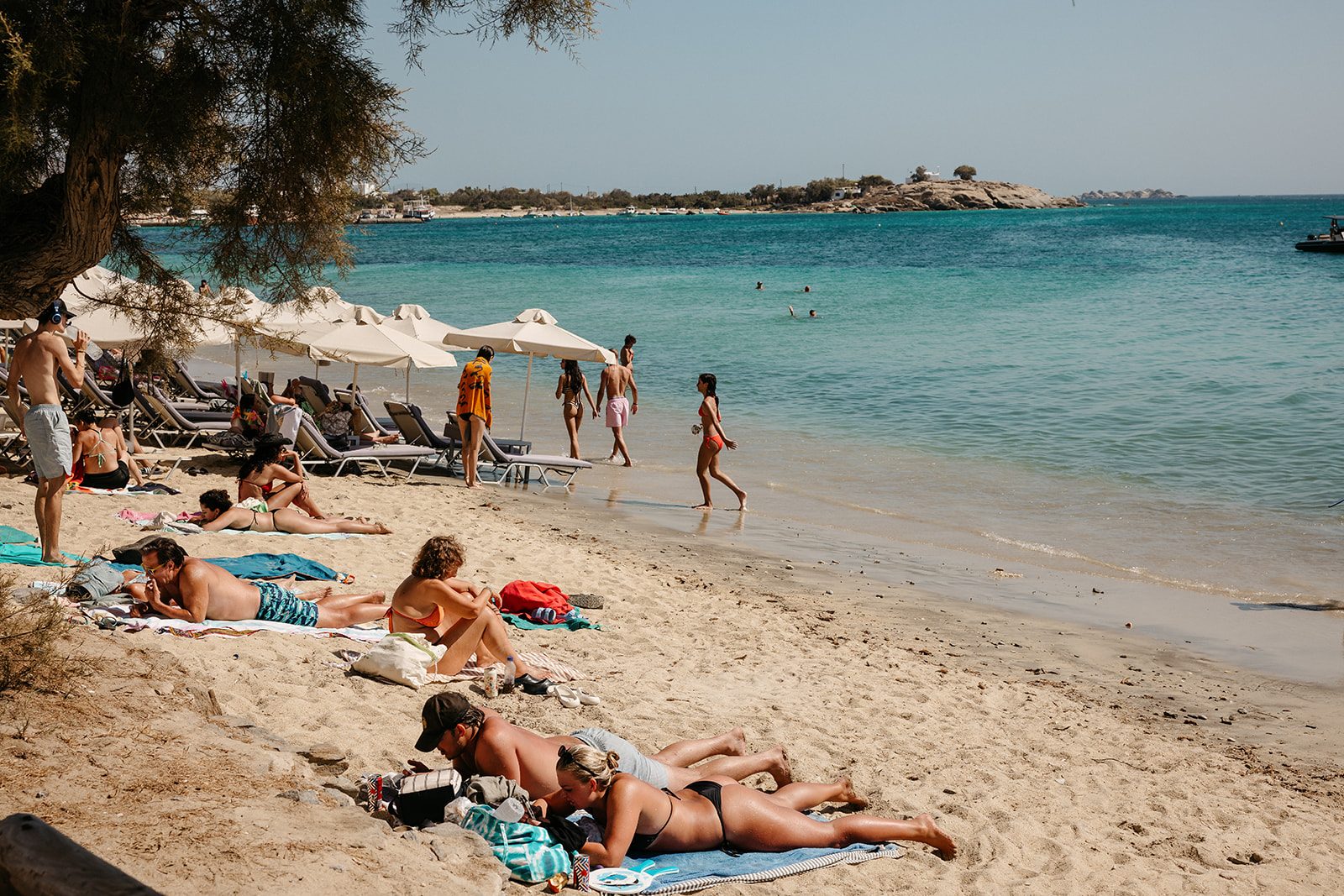 Η παραλία της Αγίας Άννας, Νάξος